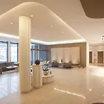 Ambassador & Hotel