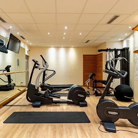 Ambassador & Hotel 4*