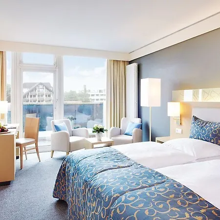 Ambassador & Hotel 4*