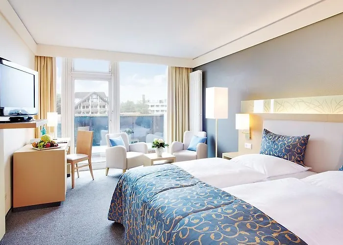 Ambassador & Hotell 4*