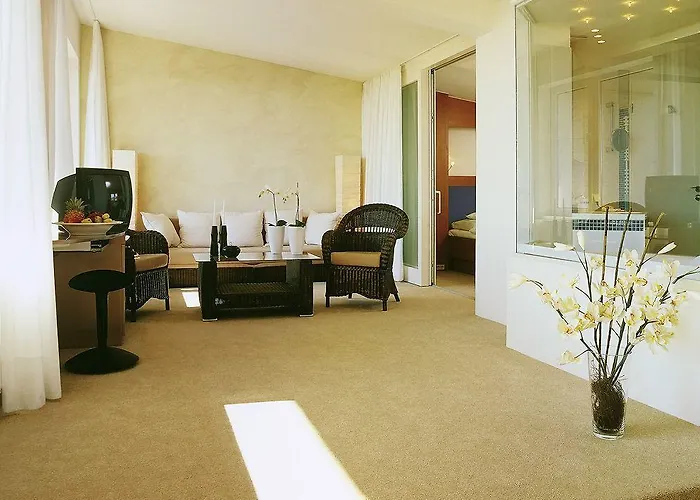 Hotell Ambassador &