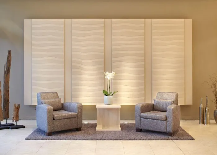 Hotel Ambassador & 4*