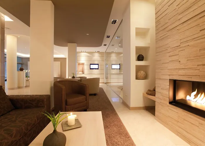 Ambassador & Hotel 4*